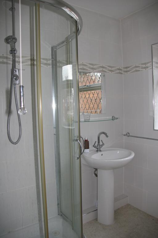 Mere Cottage B & B Alsager Room photo